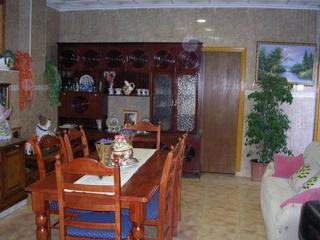 Etagenwohnung in Crevillente