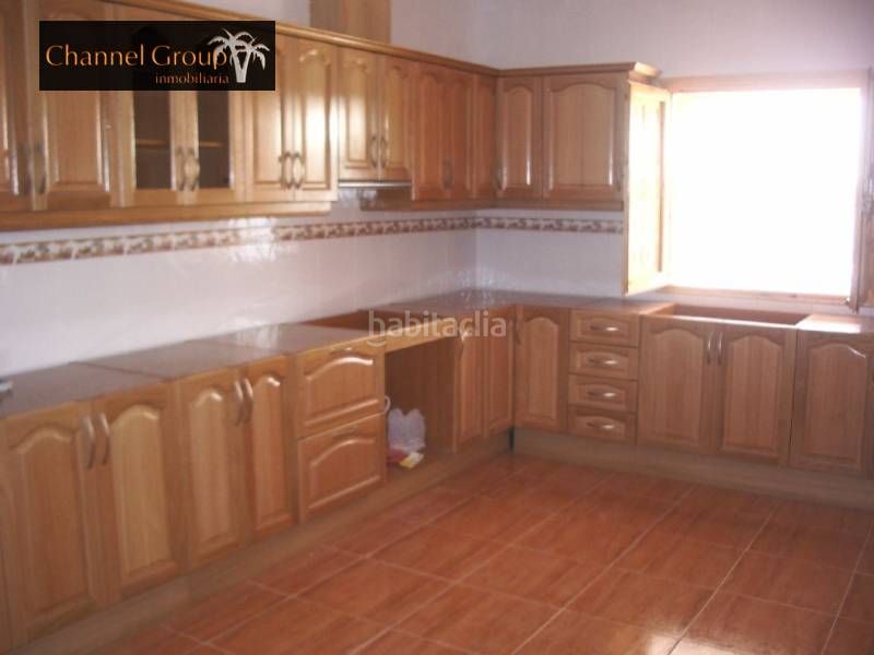 Foto 7f7b9105-7105-4126-a5ed-3a98d3c96d71. Maison avec piscine dans Monòver