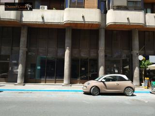 Location Local commercial à Reina Victoria - Miguel Hernández. Magnifico local en zona céntrica rodeada de negocios