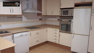 Flat in Centro. Se vende piso todo exterior en pleno centro