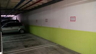 Parking voiture à Pueblo. Garajes para coches en altabix nuevo zona ciudad deportiva