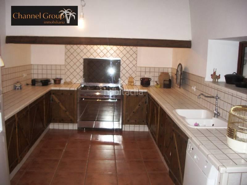 Foto 7b2ae436-da0e-4f5d-8737-48bc539c5c8f. Casa en Las Bayas Elche / Elx