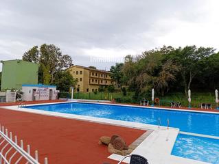 Terreny residencial  Hortensia. Exclusivo restaurante con parcelas y complejo deportivo en venta