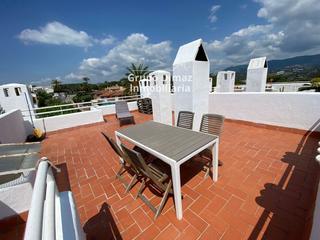 Location Chalet  Salvador espriu. Casa en alquiler en sant pol de mar con solárium y vistas panorá
