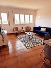 Appartement  Sant gaietà. Encantador piso en venta en begur con licencia turística, parkin