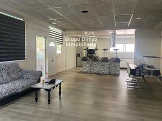 Haus  Ripollès. Casa en venta en maçanet de la selva con gran jardín y terraza e