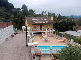 Casa  De la selva. Oportunidad única casa con dos viviendas, piscina y gran terreno