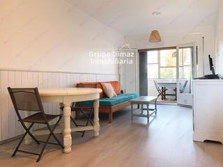 Piso  Escorial. Piso en venta en roses, bajo reformado con terraza, balcón y tra