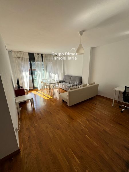 Foto 21f40994-2477-41a3-9a29-9b4062628d23. Rent flat with parking pool in Centre Sabadell