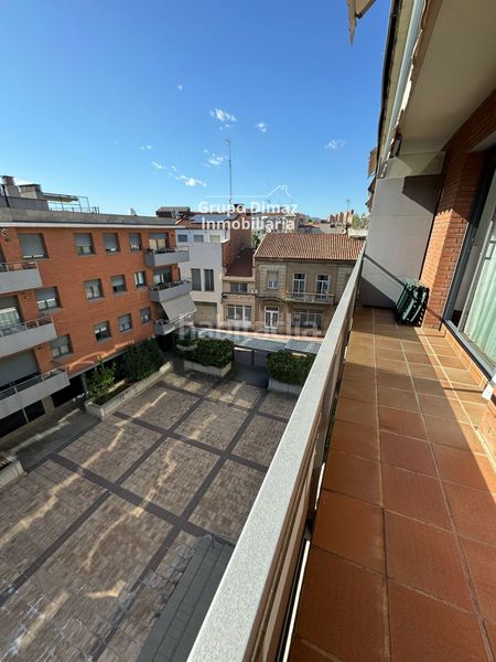 Foto 6e73d3f4-df5b-428b-b134-01df2e70f5b9. Rent flat with parking pool in Centre Sabadell