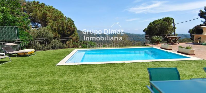 Foto a11d9b13-093d-43d6-8531-6398b916c46b. Casa amb aparcament piscina a Sant Cebrià de Vallalta