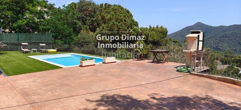Foto be96a39d-1323-4b0d-af14-b7d90a4c6a6c. Casa amb aparcament piscina a Sant Cebrià de Vallalta