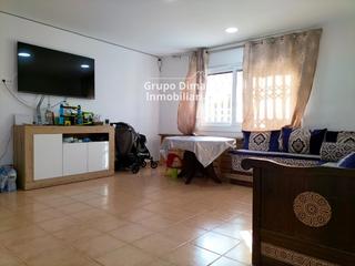 Piso  Illes canaries. Vive la costa brava en este encantador piso planta baja reformad