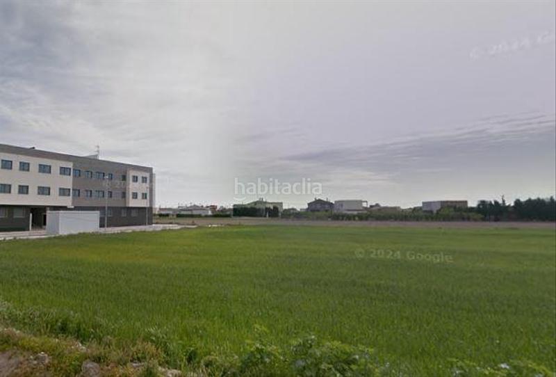 Foto 4d4aec40-332f-487b-86a4-528a61a0e2cb. Residential plot in Deltebre