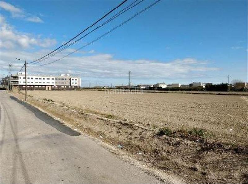 Foto 69e18761-f19f-47ab-8c72-7eae4ac3405f. Residential plot in Deltebre