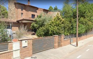 Xalet  Ferran muñoz. Chalet independiente begues