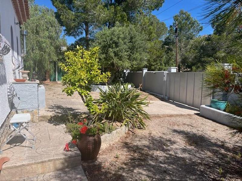 Foto 6100c151-94c9-4ee4-b6a0-f50f5ede537c. Xalet amb calefacció aparcament a Pratdip