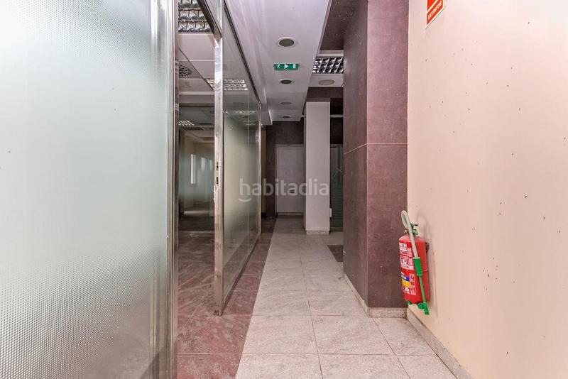 Foto 14169e45-5897-4992-97fd-6c2d6f0777c1. Local commercial dans Sant Vicenç dels Horts