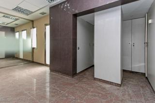 Local Comercial  De mossèn jacint verdaguer. Local en venta en sant vicenç dels horts