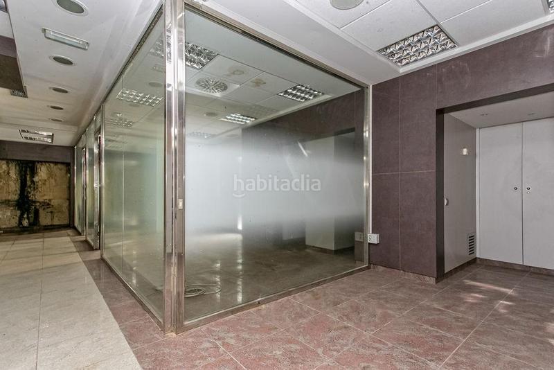 Foto d95b638c-6a3b-4217-8552-72f22abec11f. Local commercial dans Sant Vicenç dels Horts