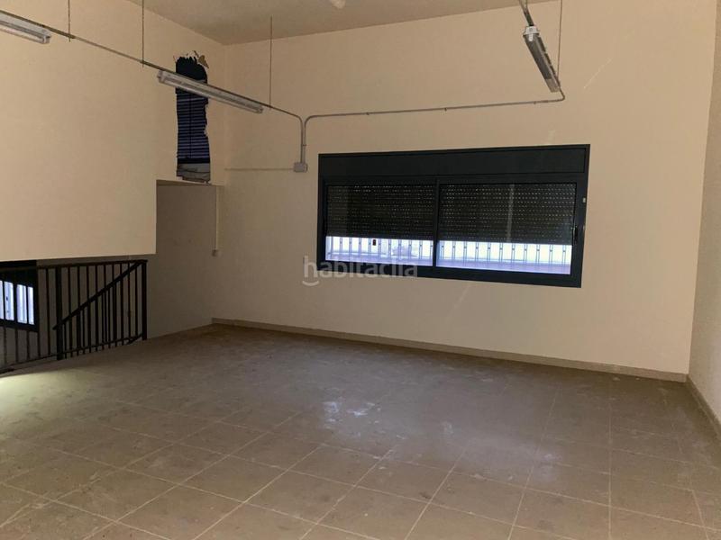 Foto 3d14dd97-0ce7-43f6-8186-ff439bf2a407. Locale commerciale in Centre Viladecans