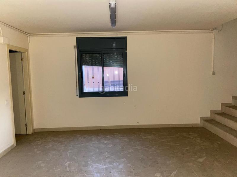 Foto 8d9199f0-7338-4df6-a7ce-23238d22d34d. Locale commerciale in Centre Viladecans