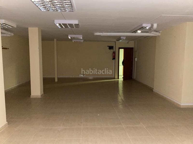 Foto a806c4d7-9114-4980-8141-72623de4ed64. Locale commerciale in Centre Viladecans