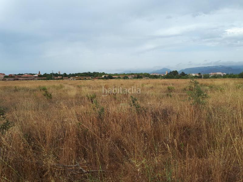 Foto 3ba569be-84e3-4f5d-9e1b-5830e212e4e6. Wohngrundstück in Montbrió del Camp
