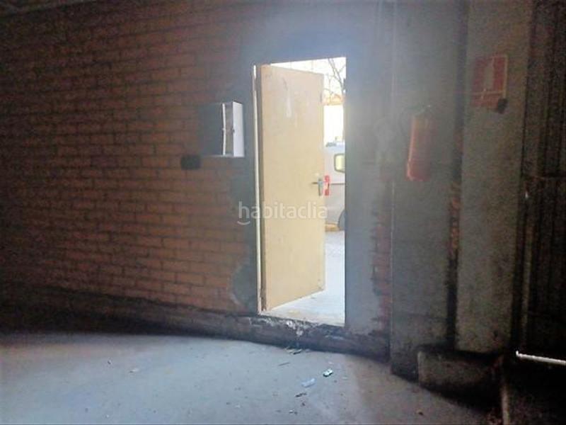 Foto 41096aea-1363-46d4-be2a-588e6e455a92. Local comercial en Llevant Reus