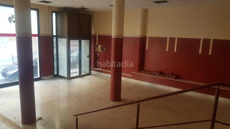 Foto fcf0bc7a-a51c-45c3-83b1-2a767f47a6b0. Geschäftsraum in Olesa de Montserrat