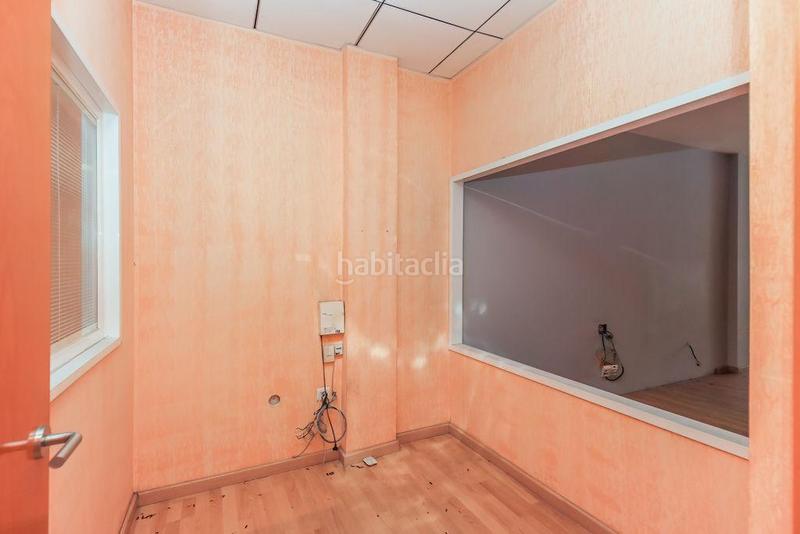 Foto f36f597b-adc1-4e2a-9e8b-e17a2b7cf642. Local comercial a Centre Reus