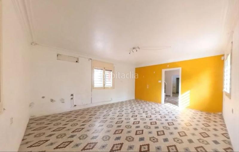 Foto 833b1e8b-a734-43ec-9859-a2e081b8b077. Casa in Ponent Reus