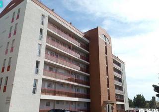 Apartament  De falset. Apartamento de dos dormitorios en miami, situado en un edificio