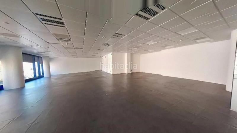Foto 465c7d23-7c10-44e9-ad36-c7c00a90c72a. Ufficio in Bufalà Badalona