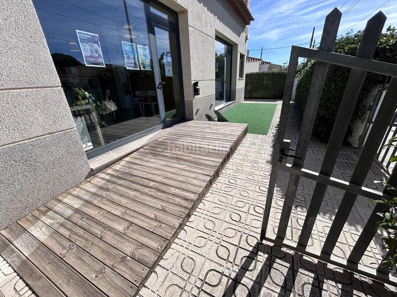 Foto 2c11ed48-7761-40ca-96e2-364ae8248328. Chalet with heating in Centre Miami Platja