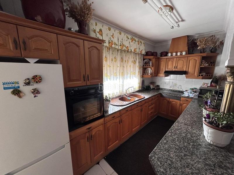 Foto 2d89aa1e-ef26-4f93-8a1b-2c69d982f502. Chalet with heating in Centre Miami Platja