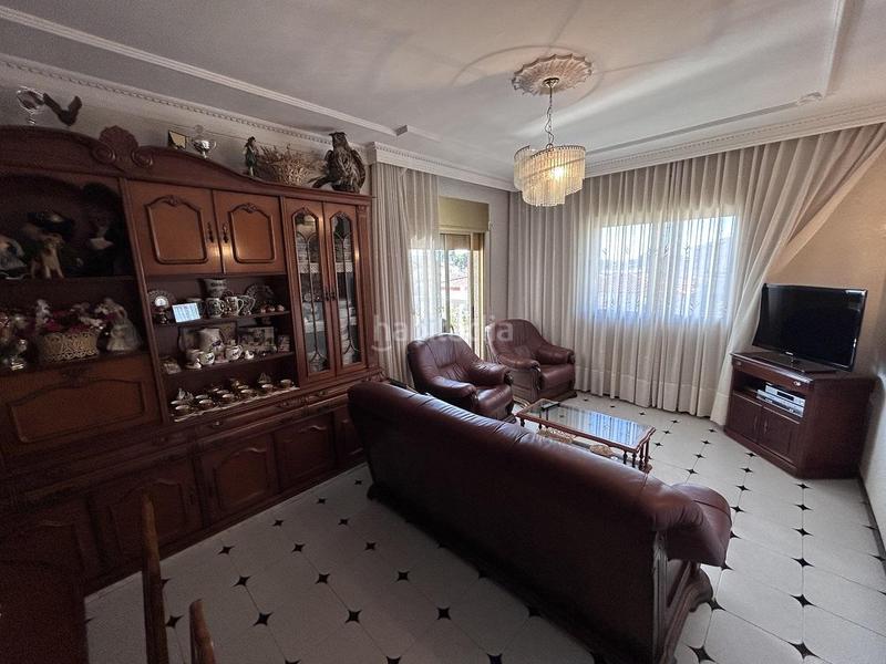 Foto 9f86618c-f572-4023-8ecc-77de3e596f95. Chalet with heating in Centre Miami Platja