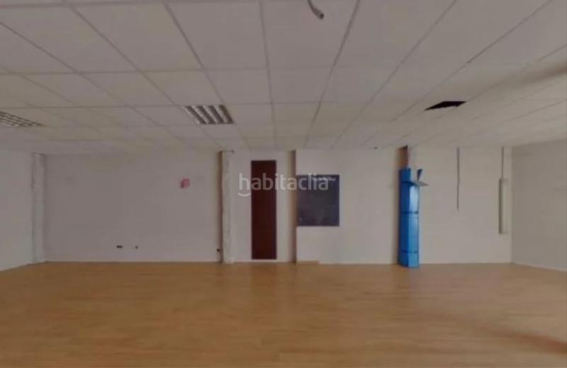 Foto 64de48fa-e078-42b9-a53d-ec300311da1a. Local comercial a Nou Eixample Sud Tarragona