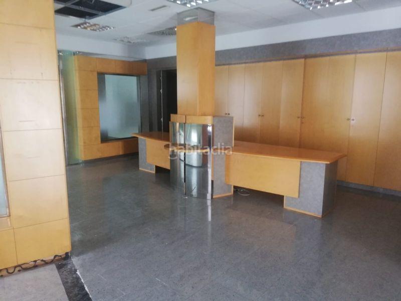 Foto 3f907578-6d73-49e2-8ef3-8663dd039096. Geschäftsraum in Vilamarina Viladecans