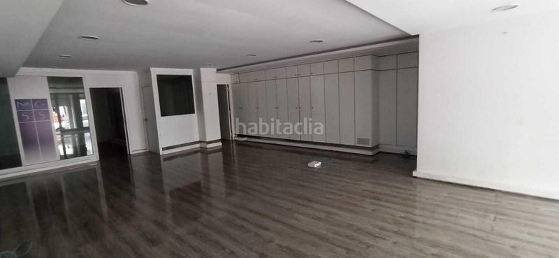 Foto b8b85836-8e4b-449d-944c-6d4e639c8e5a. Local comercial a Castell-Poble Vell Castelldefels