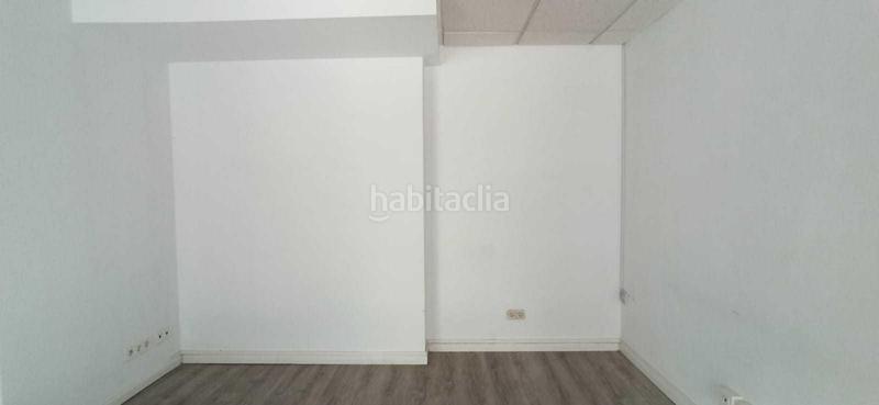 Foto d3a08d9e-edef-45d1-9071-00fdcf65aafb. Local comercial a Castell-Poble Vell Castelldefels