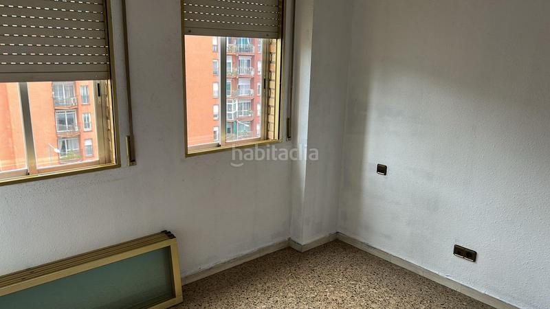 Foto 99b8d97d-861d-4889-86de-3f9ecc440e1a. Piso vivienda en venta en sants, en La Bordeta Barcelona