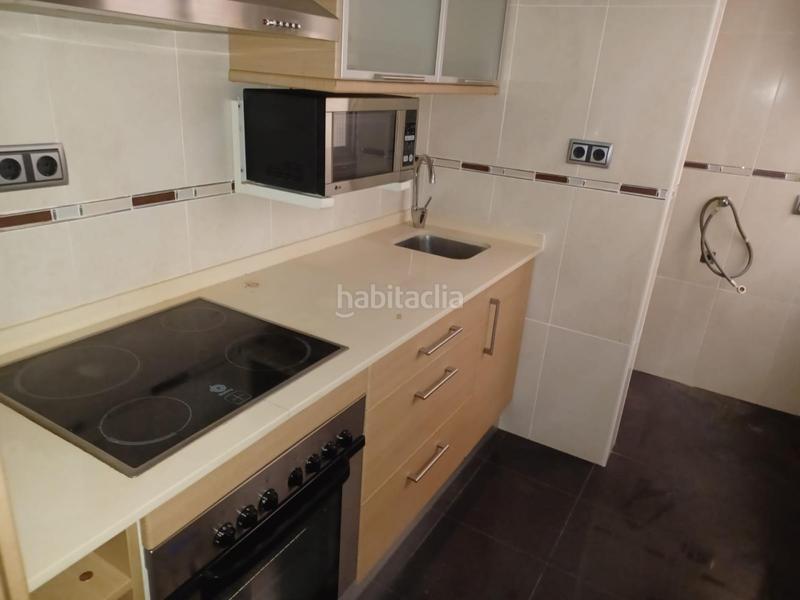 Foto 761a4984-ba7c-4edc-b007-e9d4c25f7e07. Piso  en venta en Centre Santa Coloma de Gramenet