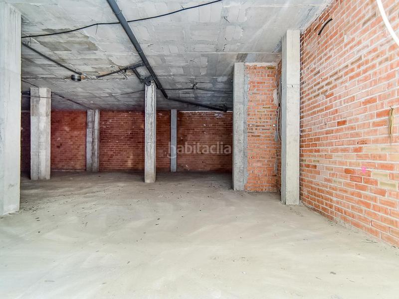 Foto 2bb91d59-fc2e-4e26-a43d-6aeedbdd0dc1. Local comercial a Llevant Reus