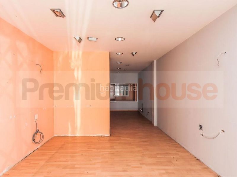 Foto 80c15585-ea57-4081-bc95-2dc39d2c1b93. Local comercial local . en Centre Reus