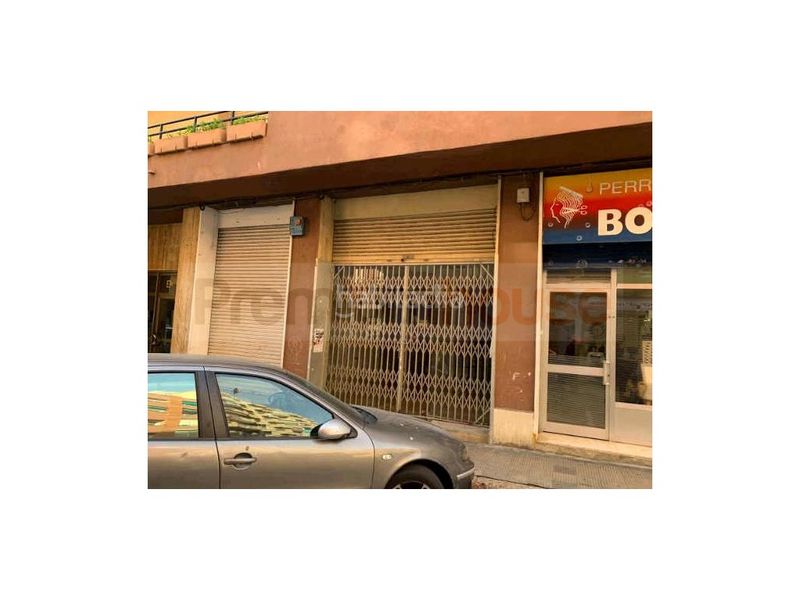 Foto fe8432d4-fef8-414c-9b9e-af4df8af8b88. Local comercial local . en Centre Reus