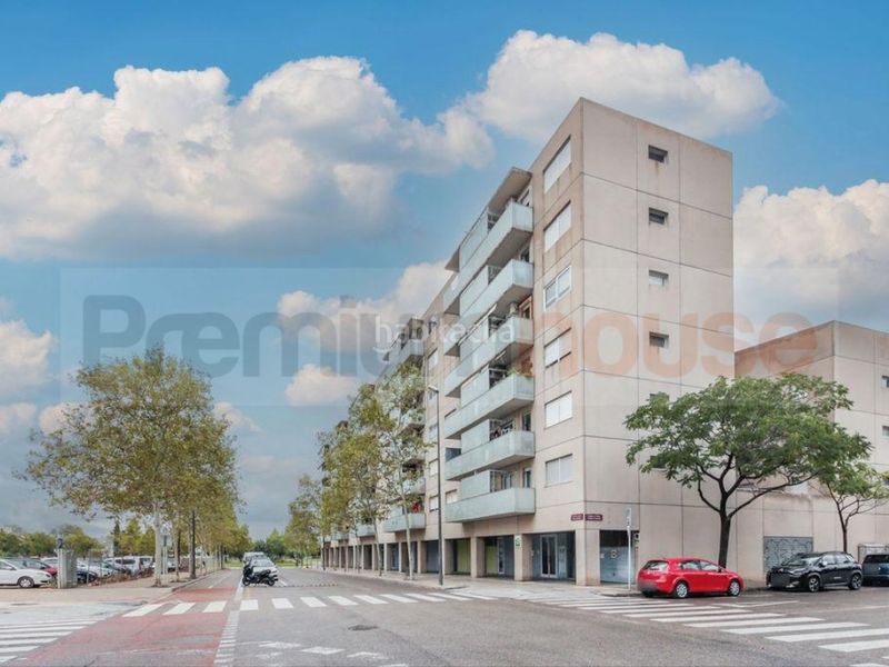 Foto 3a7d6ae7-2caa-4c58-8ca7-5e499bedff58. Local comercial a Migjorn Reus
