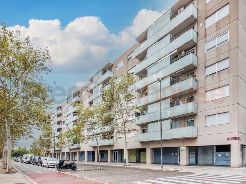 Foto 7ba840a3-194d-4acd-b4c4-9a0457e4326d. Local comercial a Migjorn Reus