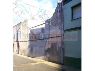 Terreny residencial  Calle major. Suelo urbano de uso residencial, para la construcción de casa un