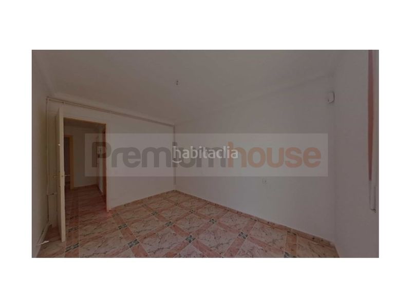 Foto c640c35e-d1a2-4300-8492-9f04fab64a22. Pis a Espluga de Francolí (L´)